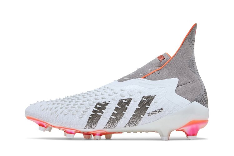 Кроссовки Adidas Predator Freak+ AG, белый — фото 3