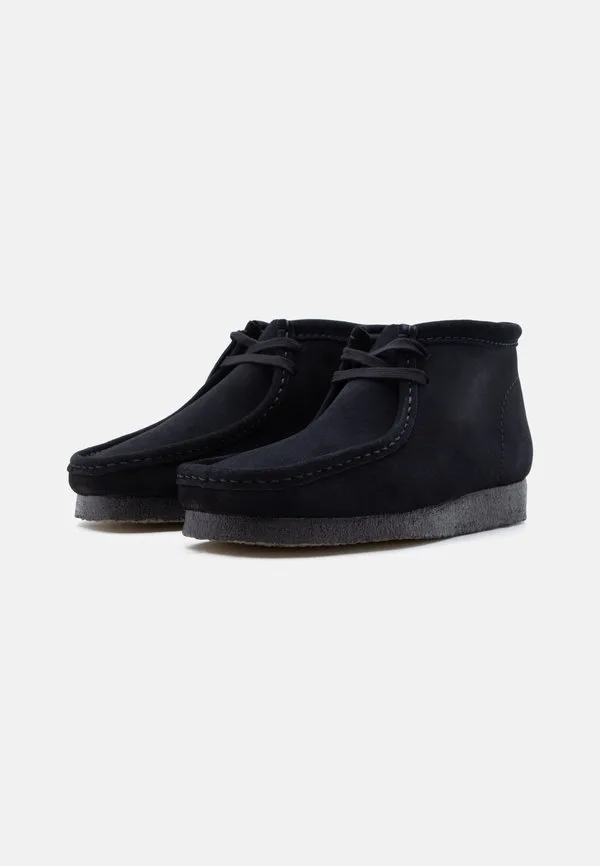 Повседневные кроссовки wallabee на шнуровке Clarks Originals, Black — фото 2
