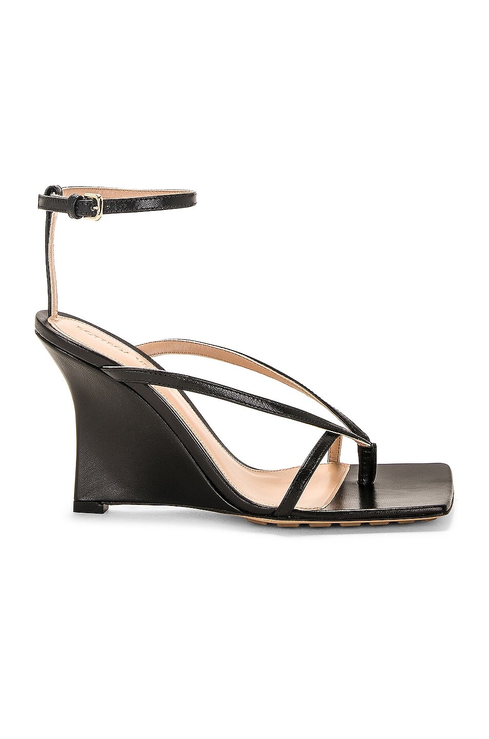 

Сандалии Bottega Veneta Stretch Ankle Strap Wedge, черный