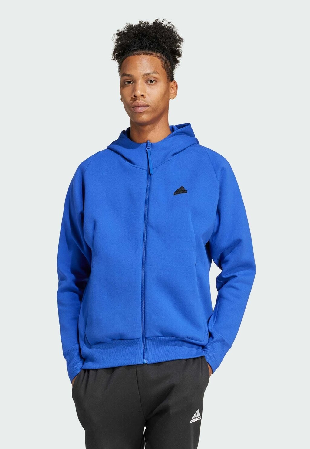 

Толстовка Z.N.E. PREMIUM FULL-ZIP adidas Sportswear, цвет semi lucid blue