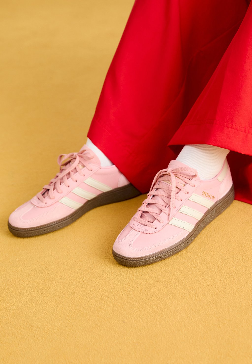 Кроссовки HANDBALL SPEZIAL adidas Originals, розовый — фото 4