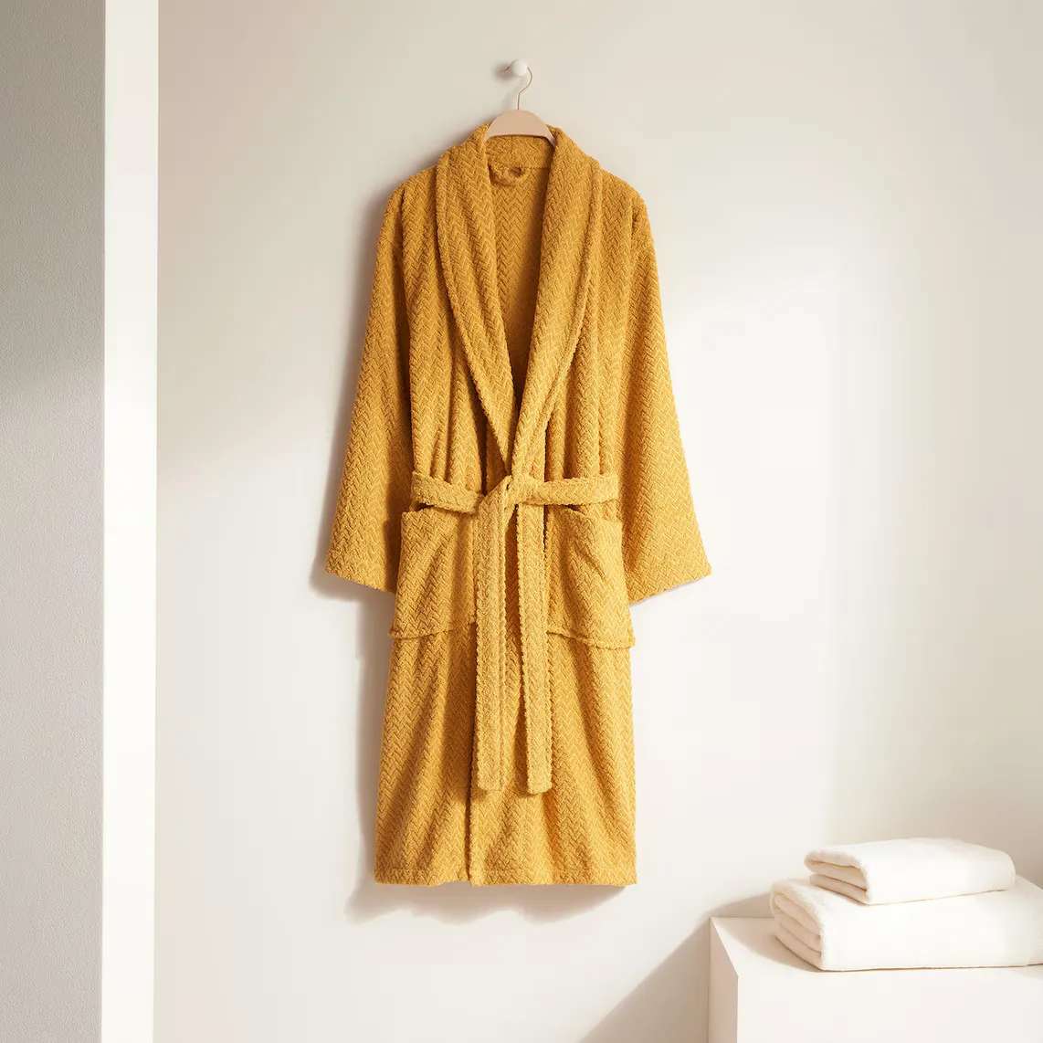 

Хлопковый халат 380 гр/м2 Way Basics El Corte Inglés, горчица