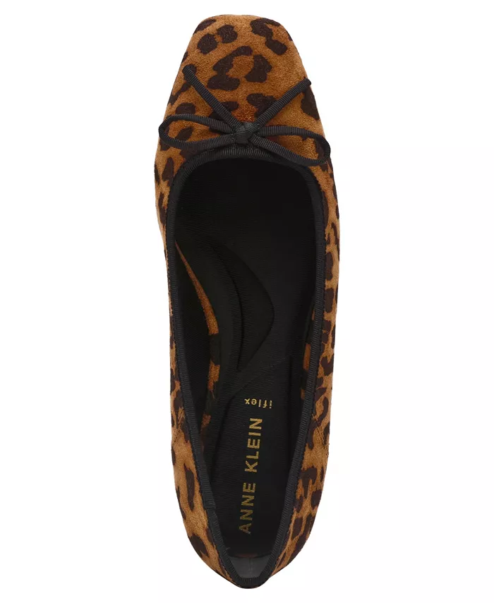 Женские балетки Aspen с мыском-ножницами Anne Klein, мультиколор — фото 4