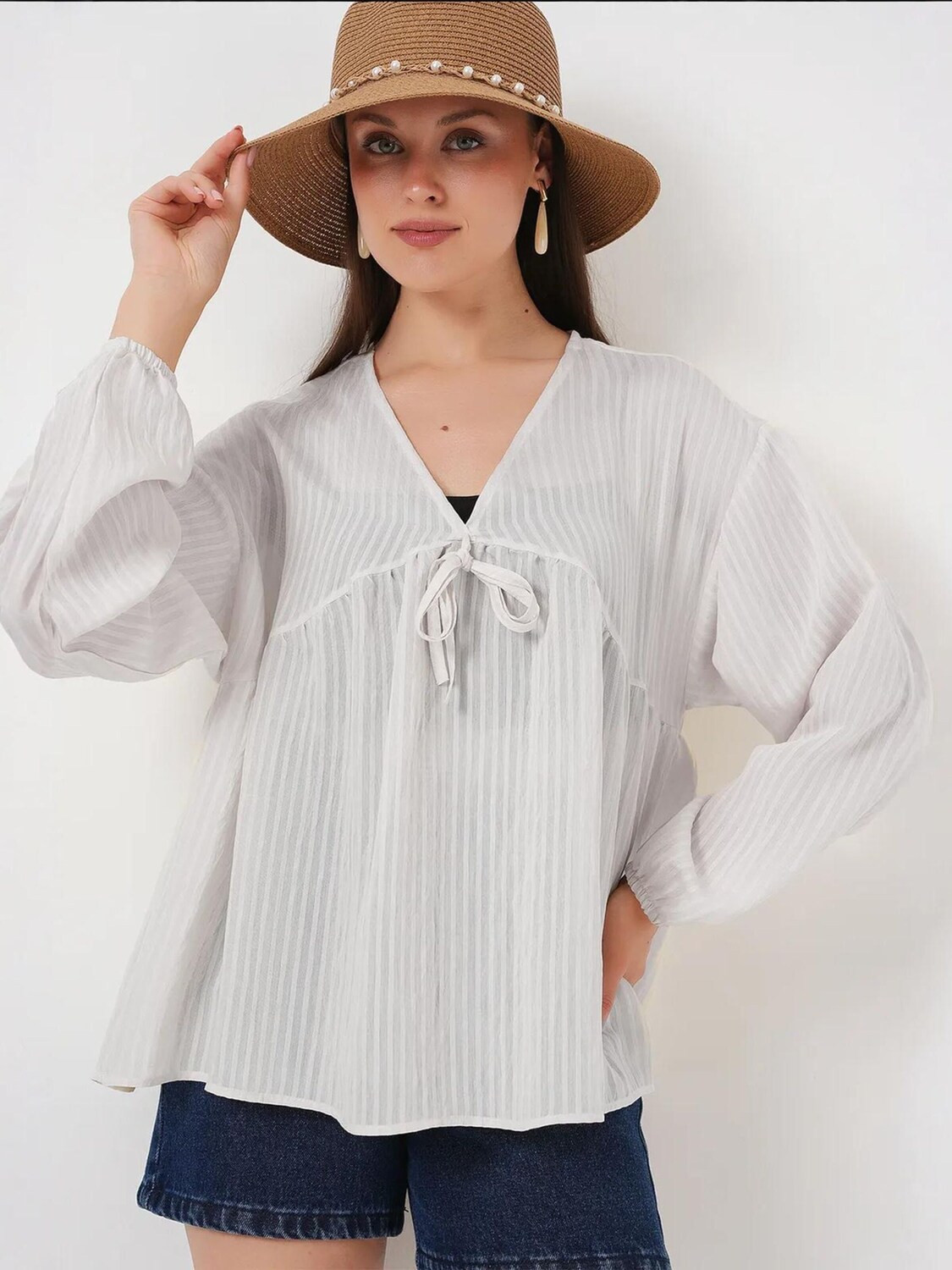 

Bigdart Блузка в цвете экрю