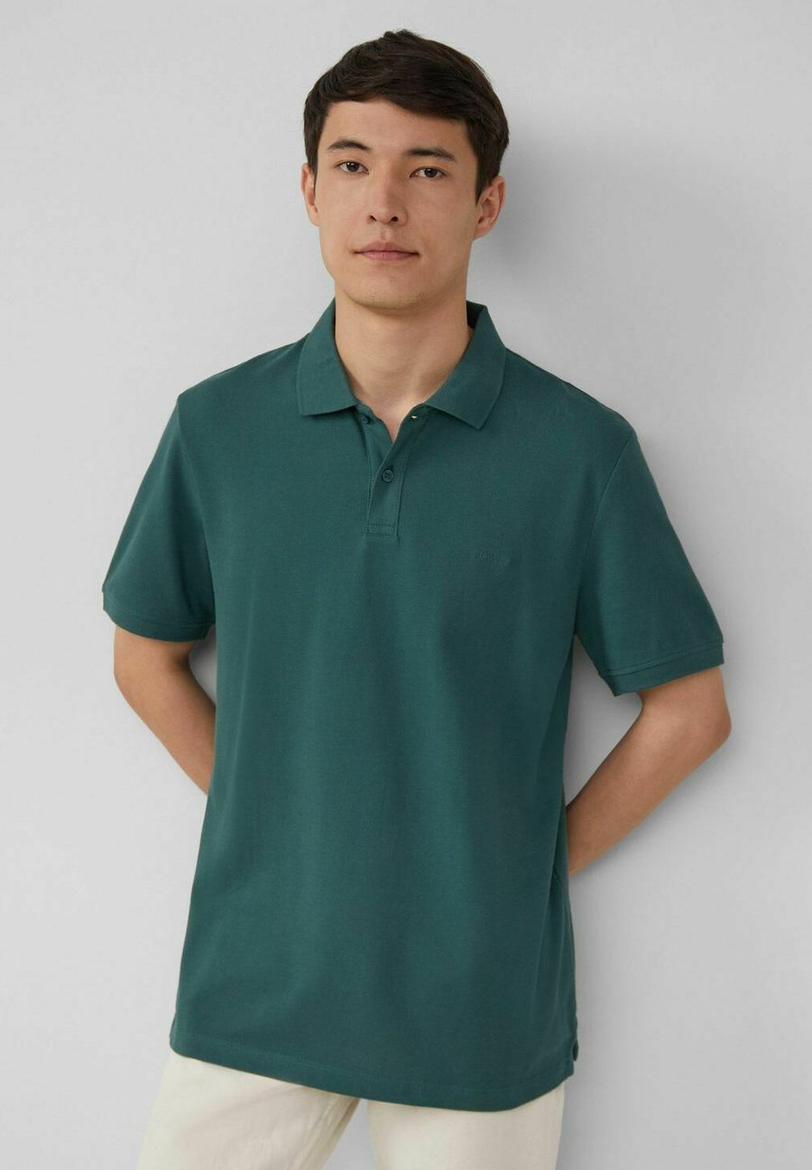 

Поло s.Oliver BASIC KNOPFLEISTE KRAGEN STÜCK, Tannengrün/Mottled Olive, Бежевый, Поло s.Oliver BASIC KNOPFLEISTE KRAGEN STÜCK, Tannengrün/Mottled Olive