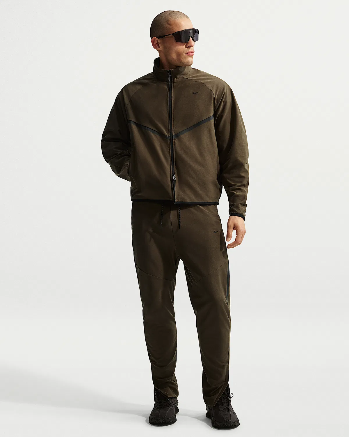 Мужская ветровка Dri-FIT Shori Knit Track Nike Sportswear Tech, Dark Hazel/Black — фото 4
