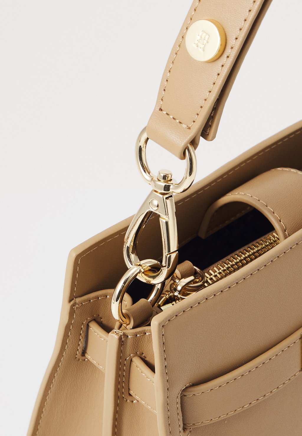 

Сумка HERITAGE MINI SATCHEL Tommy Hilfiger, бежевый