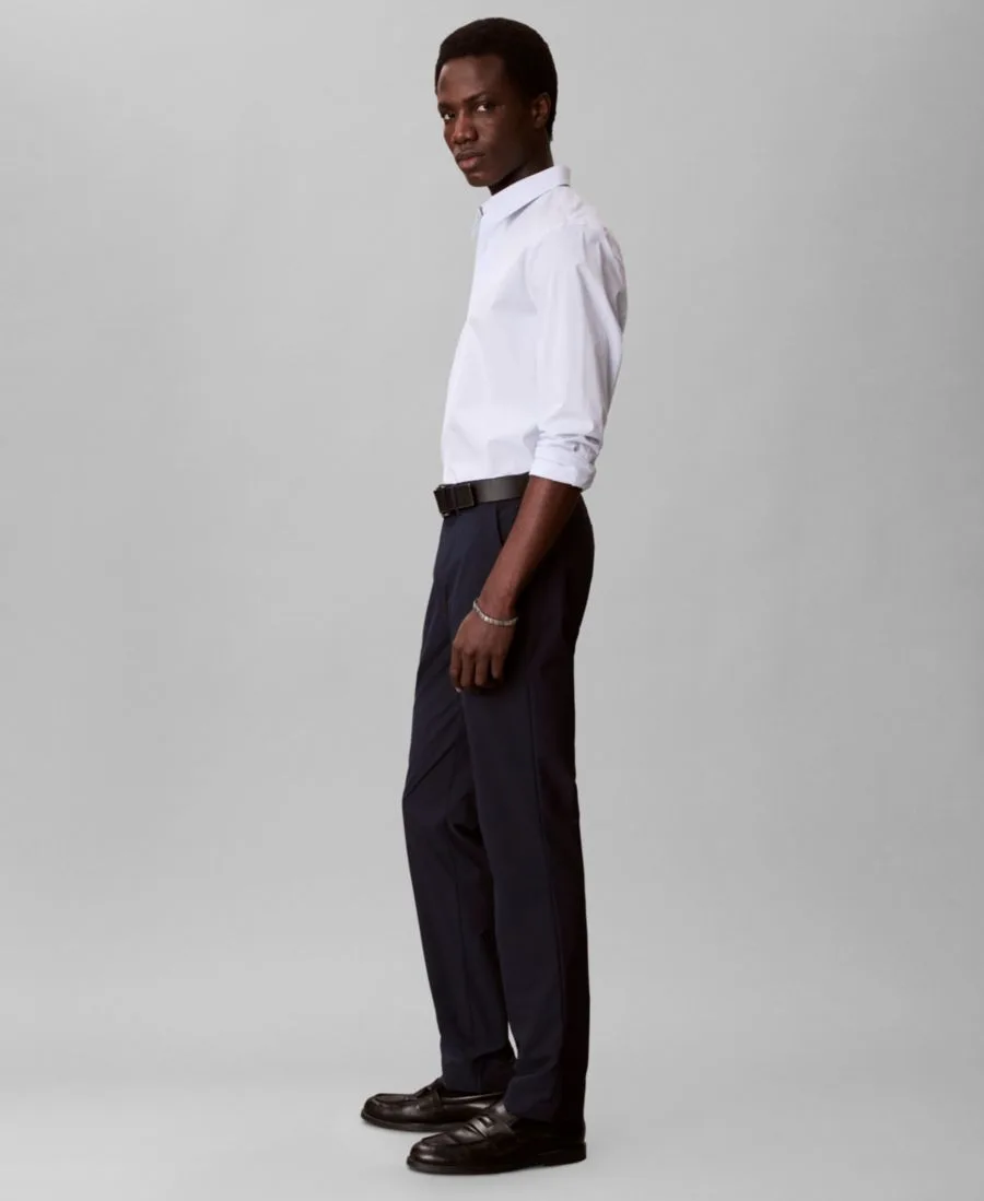Мужские облегающие брюки из технологичной эластичной ткани Calvin Klein, темно-sapphire — фото 3