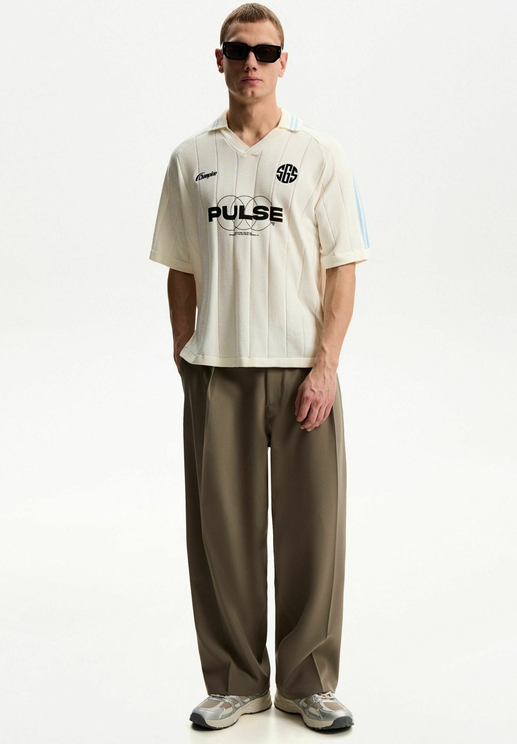 

Рубашка поло SHORT SLEEVE Bershka, белый