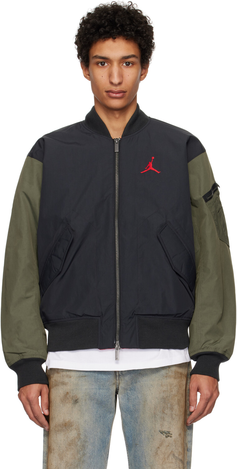 

Черный и хаки бомбер Renegade Nike Jordan
