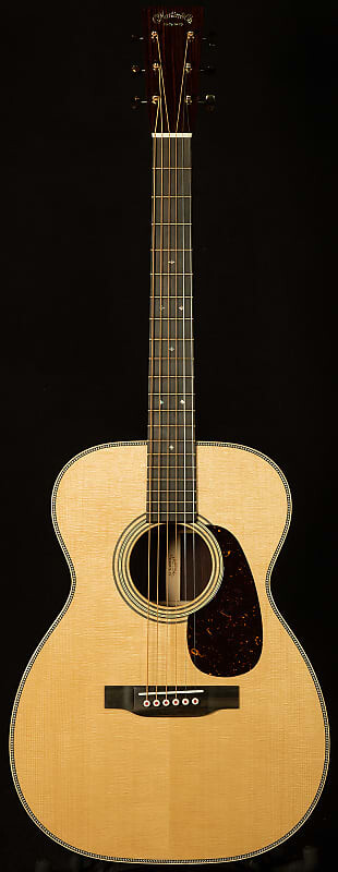 

Акустическая гитара Martin Guitars 00-28 Modern Deluxe