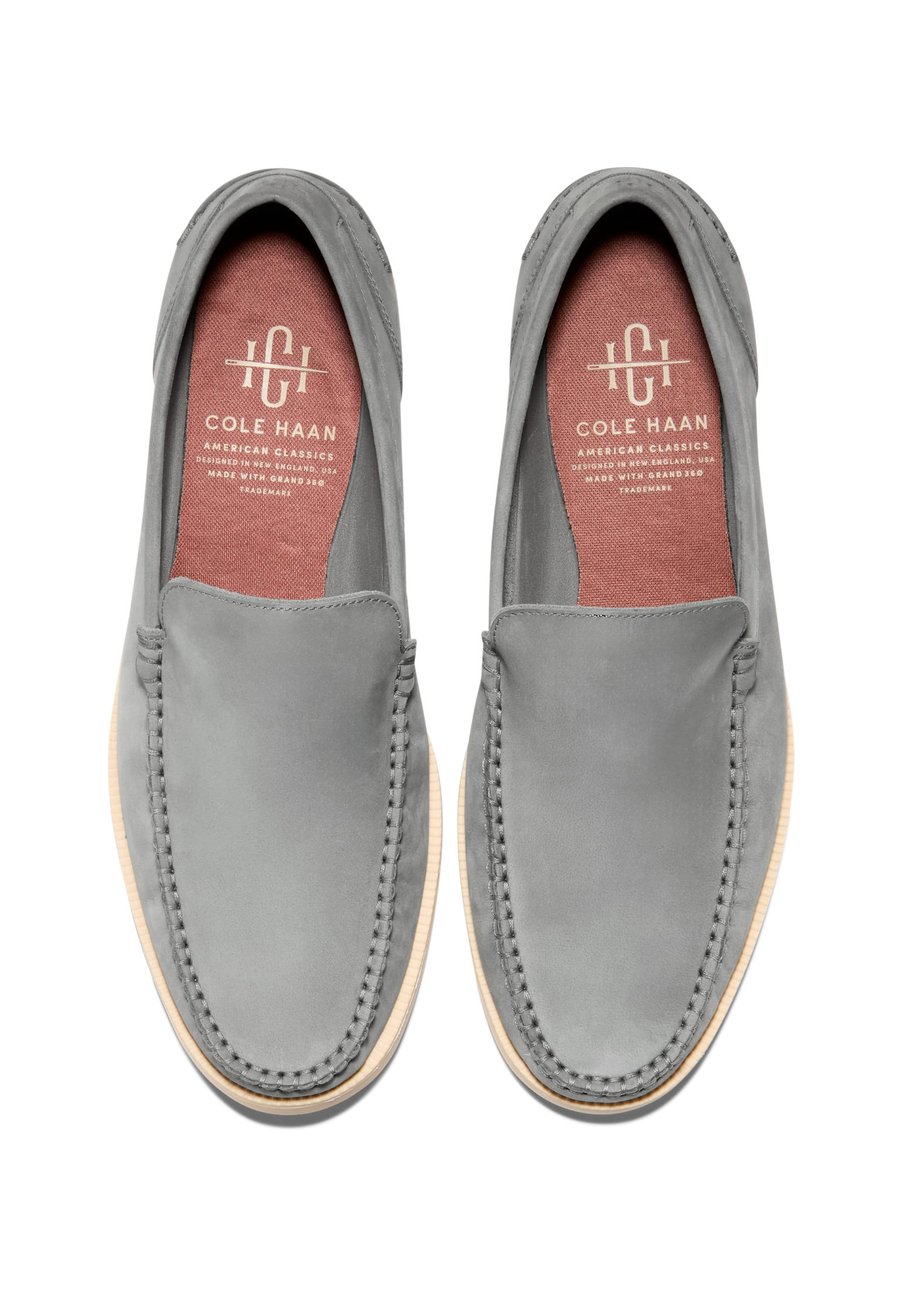 Лоферы Cole Haan AMERICAN CLASSICS CASUAL LOAFRS, Lava Smoke Nubuck Angora/Grey — фото 3