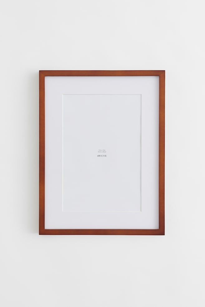 

Деревянная рамка для фотографий H&M, 30x40 см, коричневый
