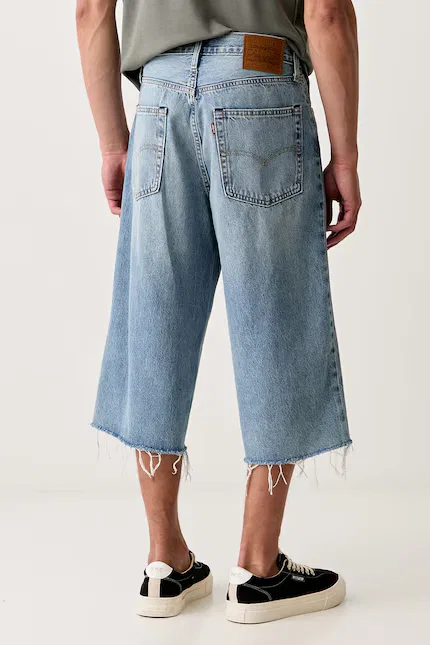 Шорты джинсовые свободные 478 багги Capri Levi's, синий — фото 3