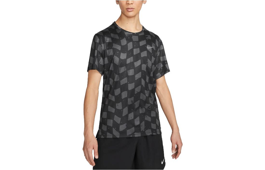 

Мужская футболка Nike, цвет Black