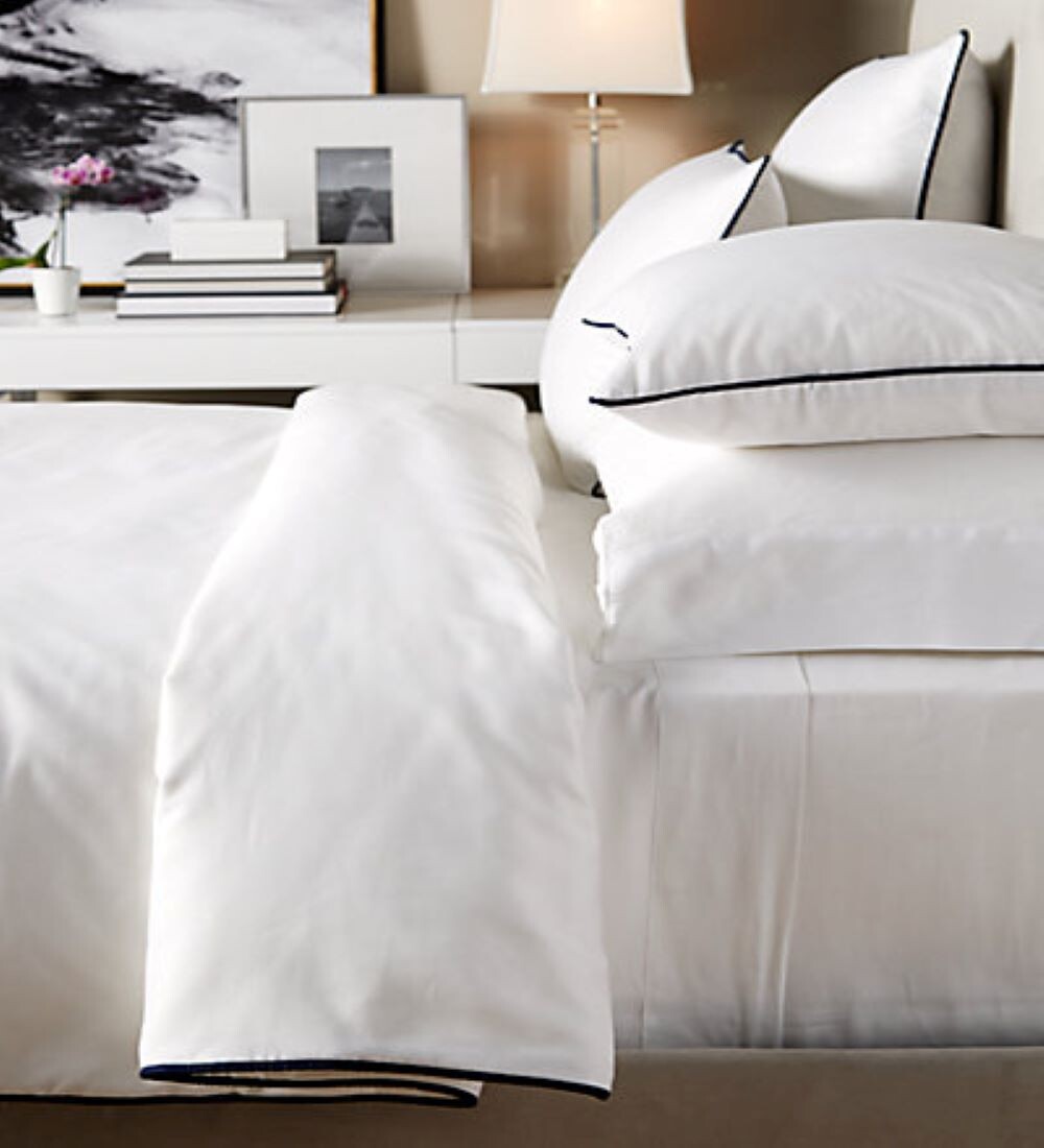 

Пара Montague & Capulet 400TC Glam Sham, цвет Black