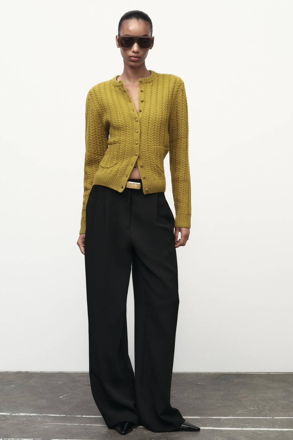 

Куртка с косами 100% шерсть ZARA, оливково-зеленый