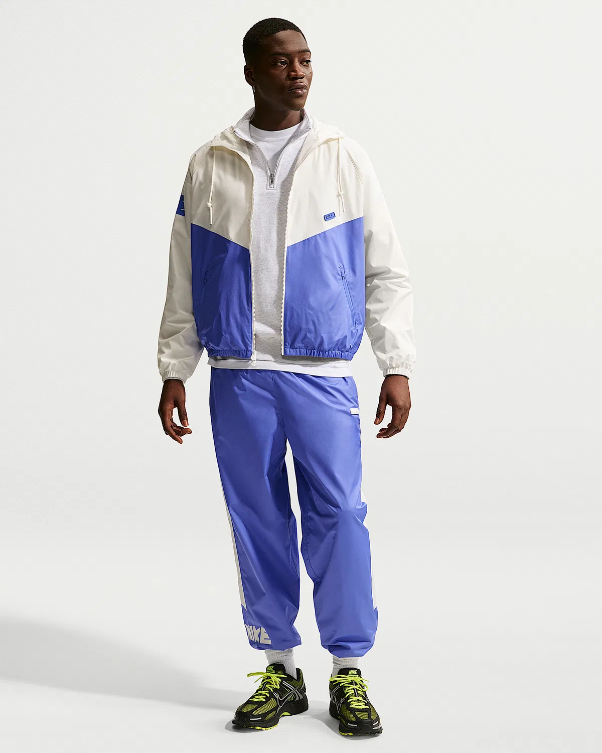Мужская ветровка Nike Windrunner с принтом, Sail/Sapphire/Sapphire — фото 4