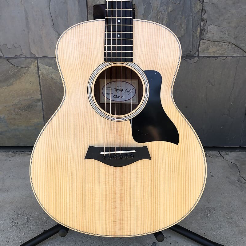 

Акустическая гитара Taylor GS Mini Spruce Top Rosewood Back and Sides