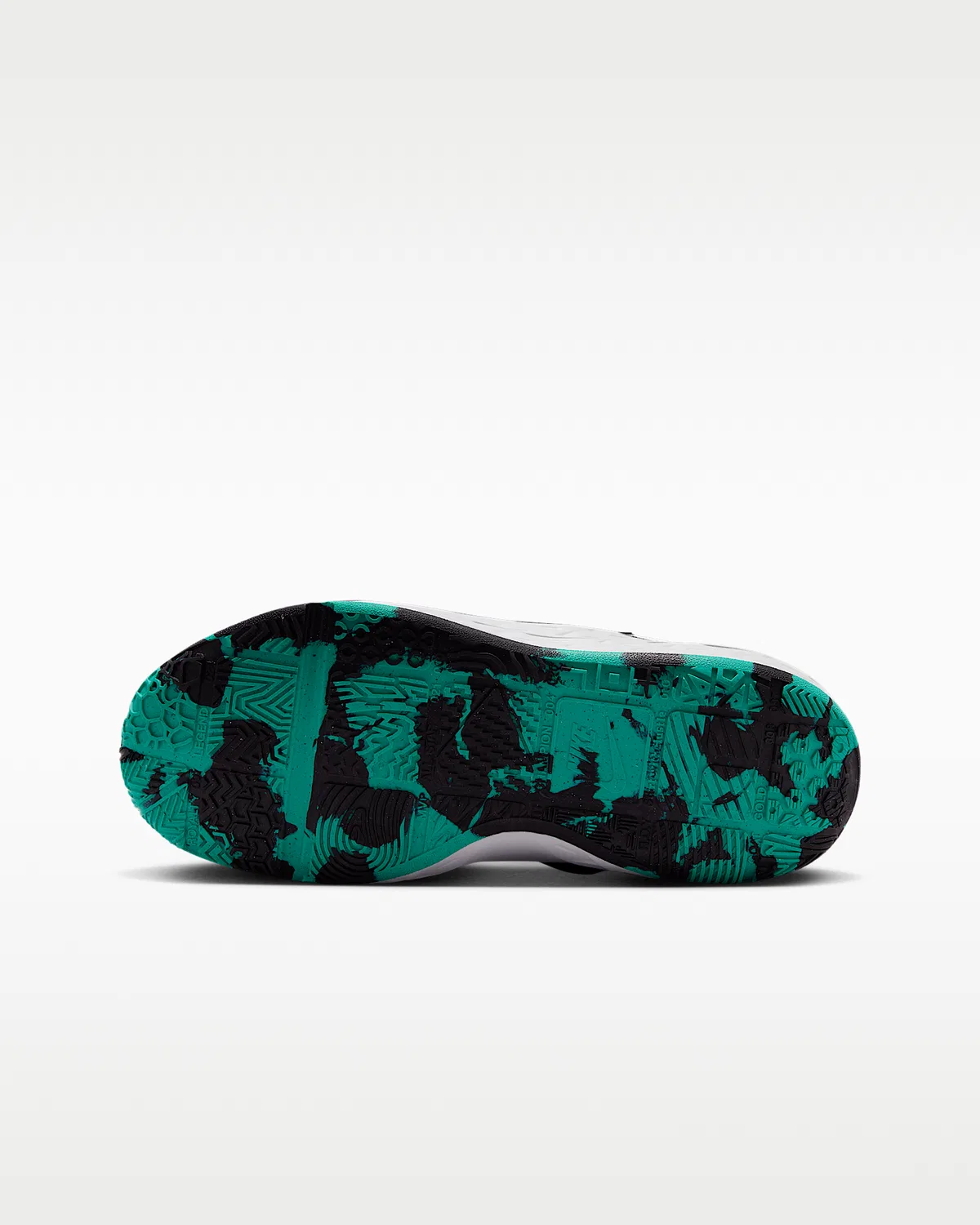 Детские баскетбольные кроссовки Nike Team Hustle D 12, White/Black/Clear Emerald/Topaz Gold — фото 2