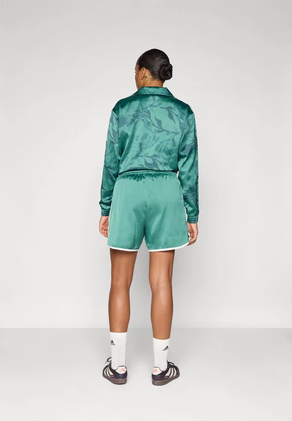 Шорты национальной сборной италии Adidas Originals, Tech Forest — фото 3