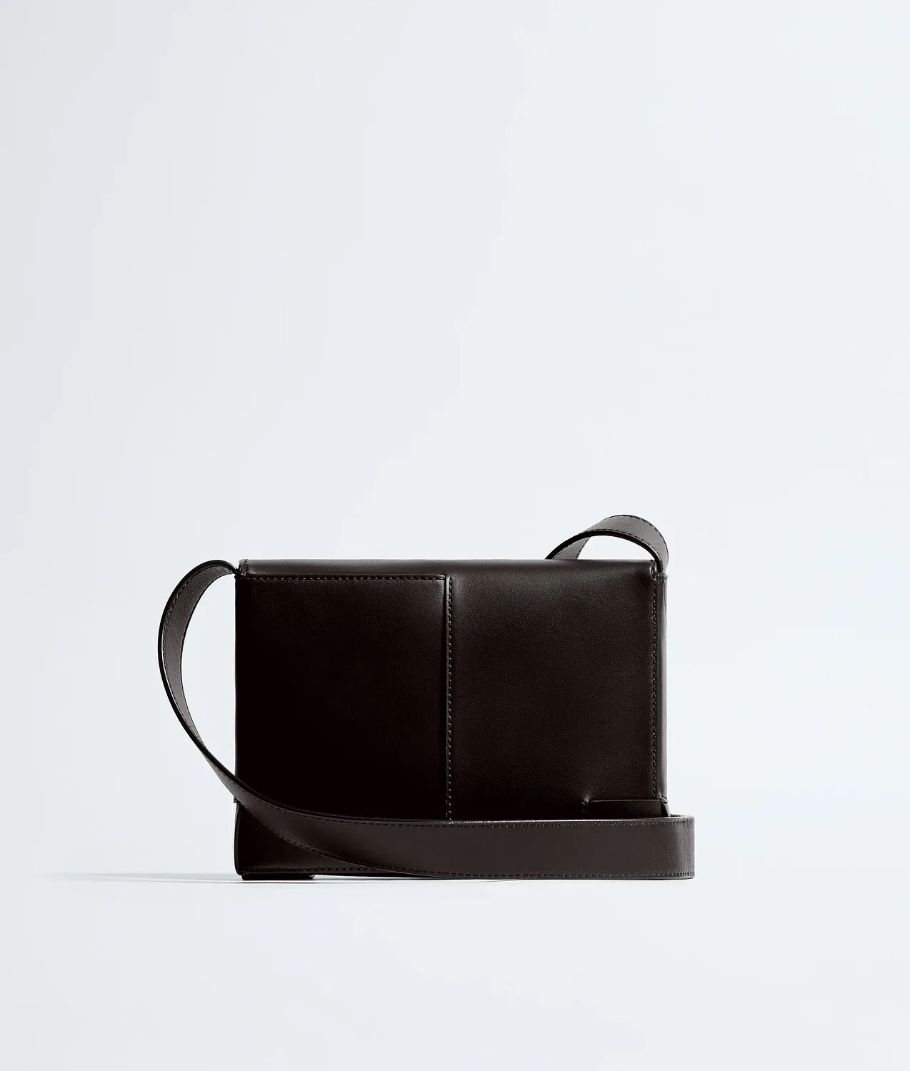 Угловая сумка-мессенджер BOTTEGA VENETA, коричневый — фото 4