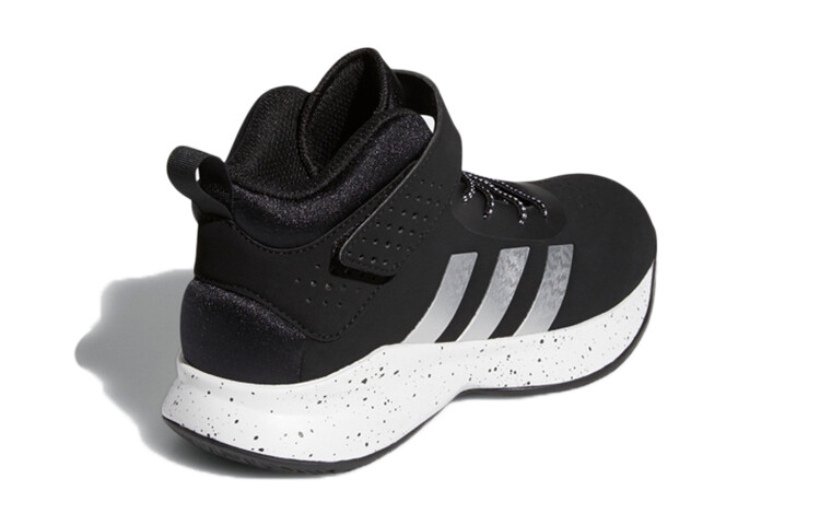 Кроссовки для баскетбола Cross Em Up 5 Kids, средние, черные Adidas — фото 4