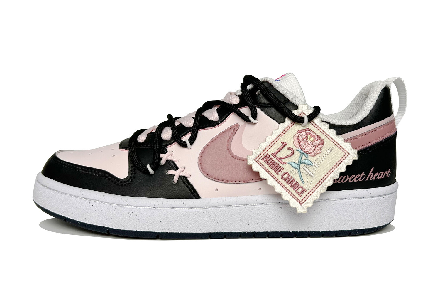 

Женские кроссовки для скейтбординга Nike Court Borough Low, Black/Pink