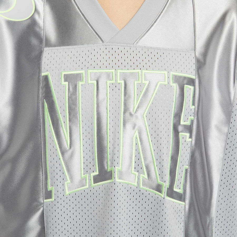 Джерси (WMNS) Nike Sportswear Street Oversized Graphic Jersey Top Asia Sizing 'Smoke Grey Barely Volt', серебряный — фото 3