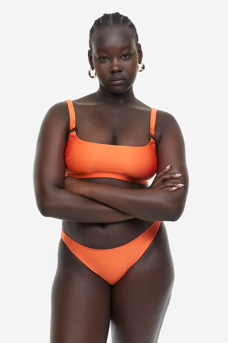

Верх костюма H&M