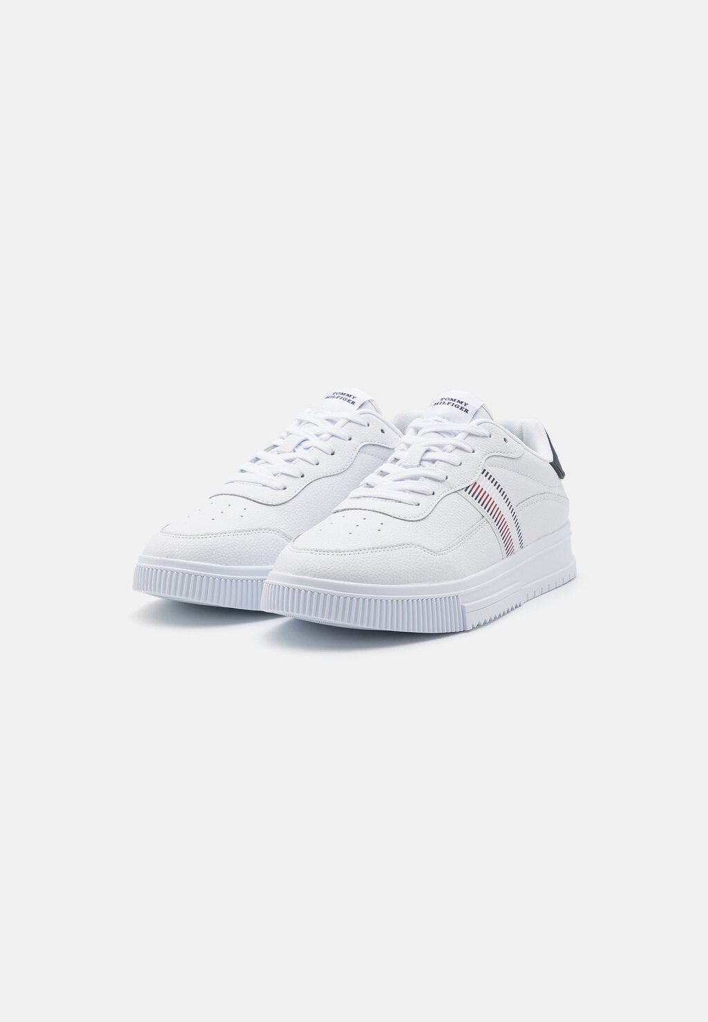 

Кроссовки на шнуровке SUPERCUP STRIPES TUMBLED Tommy Hilfiger, белый