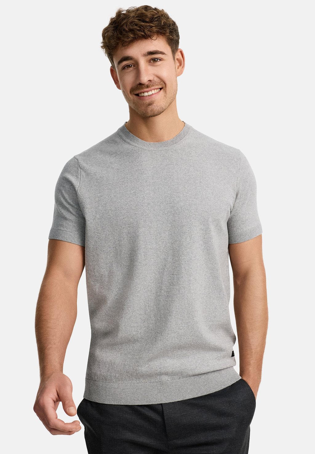

Базовая футболка INVASKO INDICODE JEANS, серый