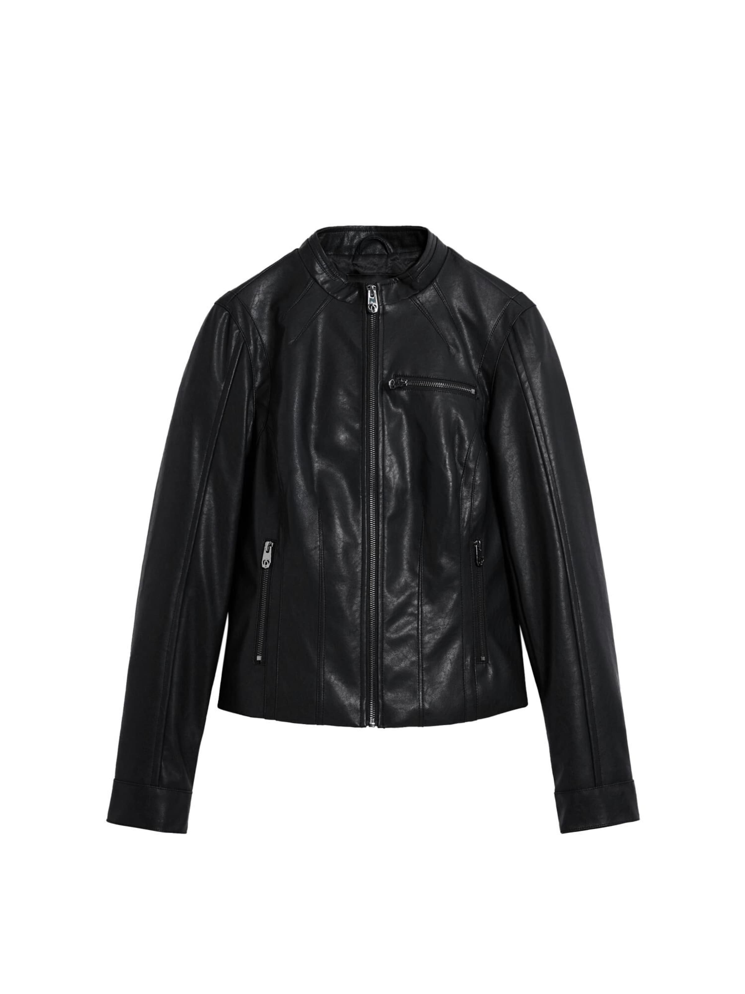 

Desigual Куртка для межсезонья в черном цвете