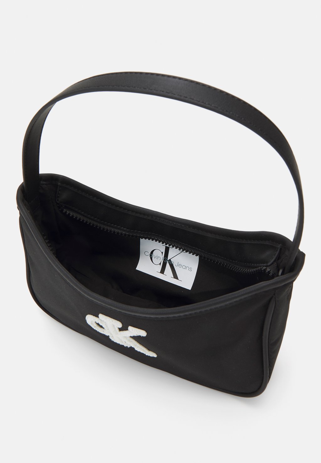 

Сумочка TEDDY SHOULDER BAG UNISEX Calvin Klein, черный