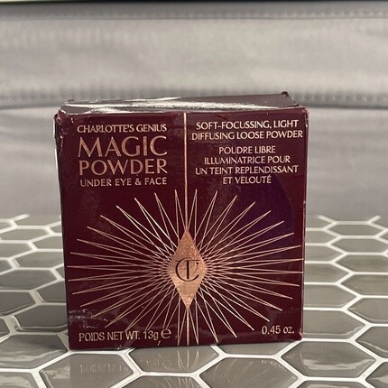 Тональное средство Charlotte Tilbury 3 Dark/Tan, 13 г