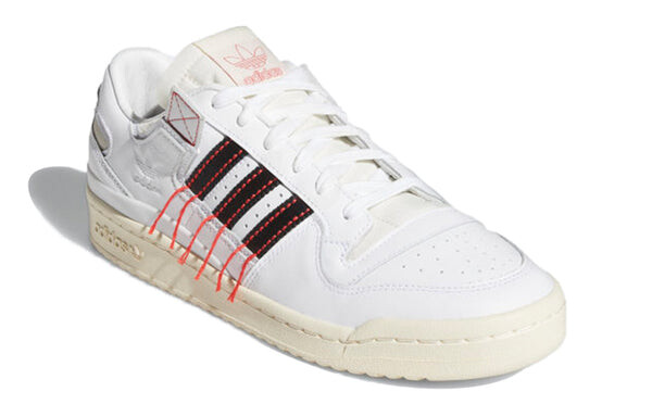Кроссовки форум 84 низкая премия Adidas, белый — фото 3