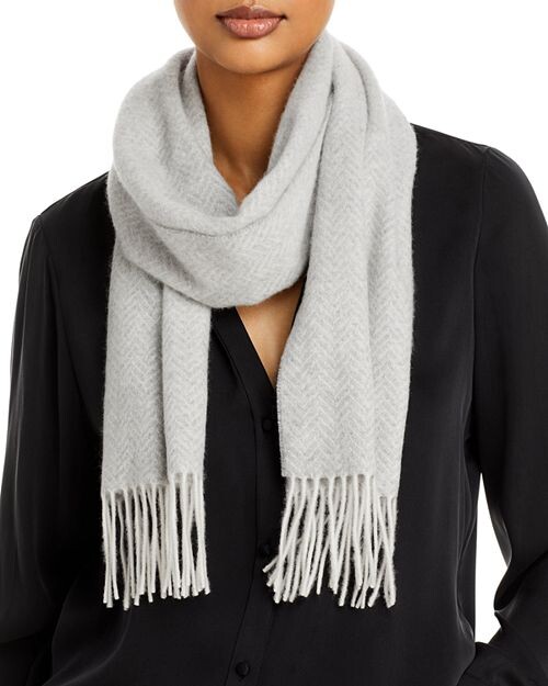 

Кашемировый шарф с узором «елочка» C by Bloomingdale's Cashmere, цвет Silver