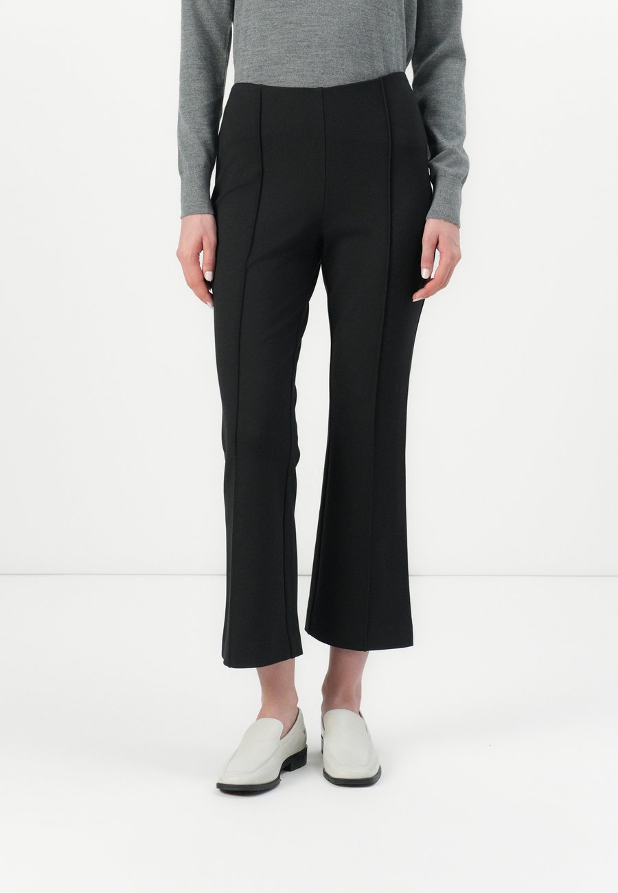 

Брюки Calvin Klein PINTUCK CROP FLARE PULL ON, Black