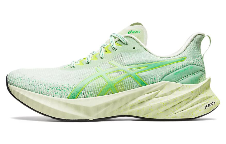 

Asics Novablast 3 Кроссовки Мужчины