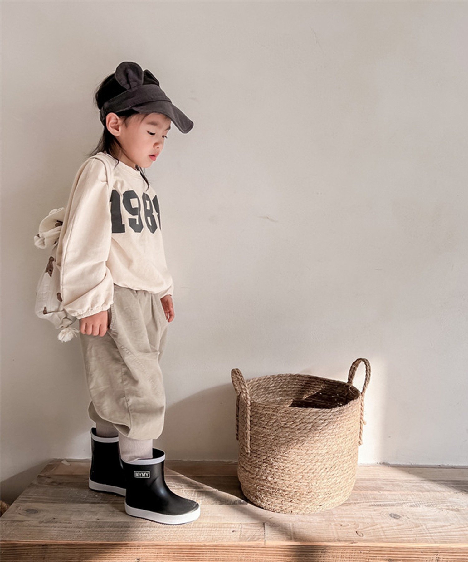 Американская повседневная футболка с принтом спереди Aimoha Kids, beige — фото 2