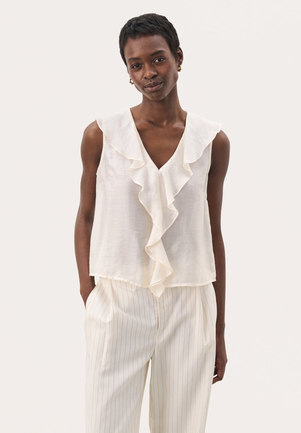 

Топ RUE - Blouse Part Two, кремовый