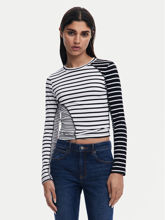 

Блузка обычного кроя 25SWTK92 Desigual, белый