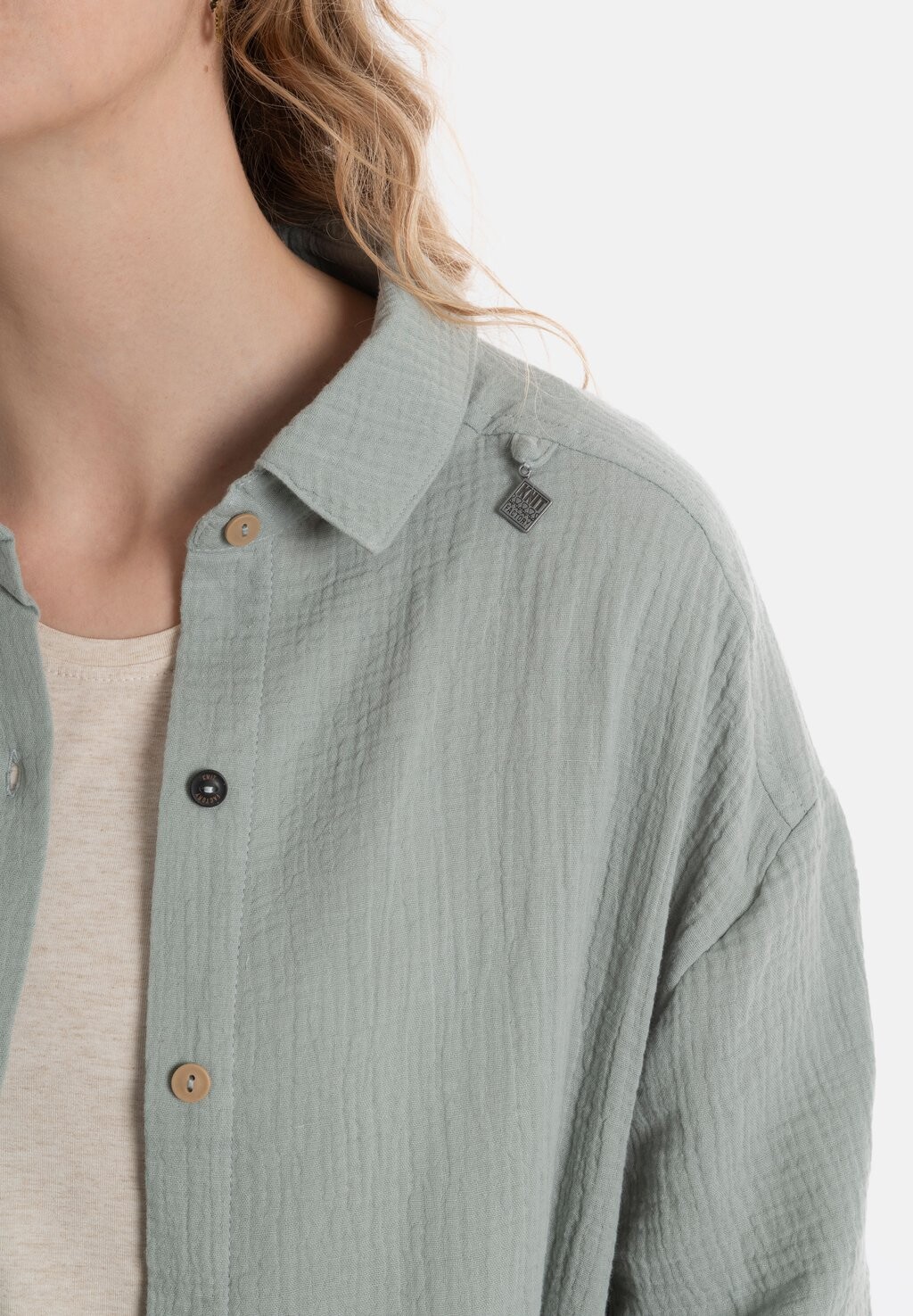 

Блузка на пуговицах YUKI Knit Factory, цвет Mottled Light Green