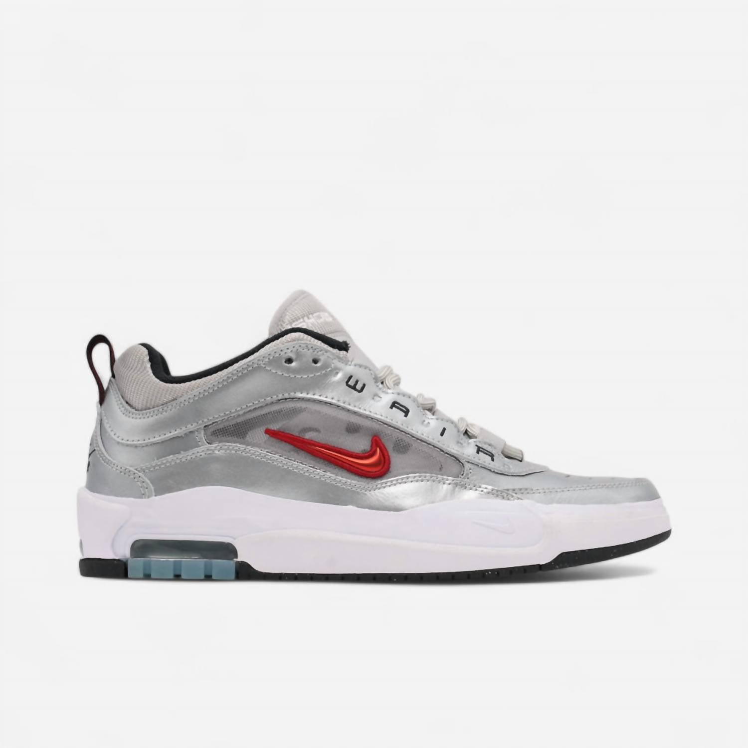 

Мужские кроссовки Air Max Ishod в премиальном серебристом цвете Silver Bullet Nike