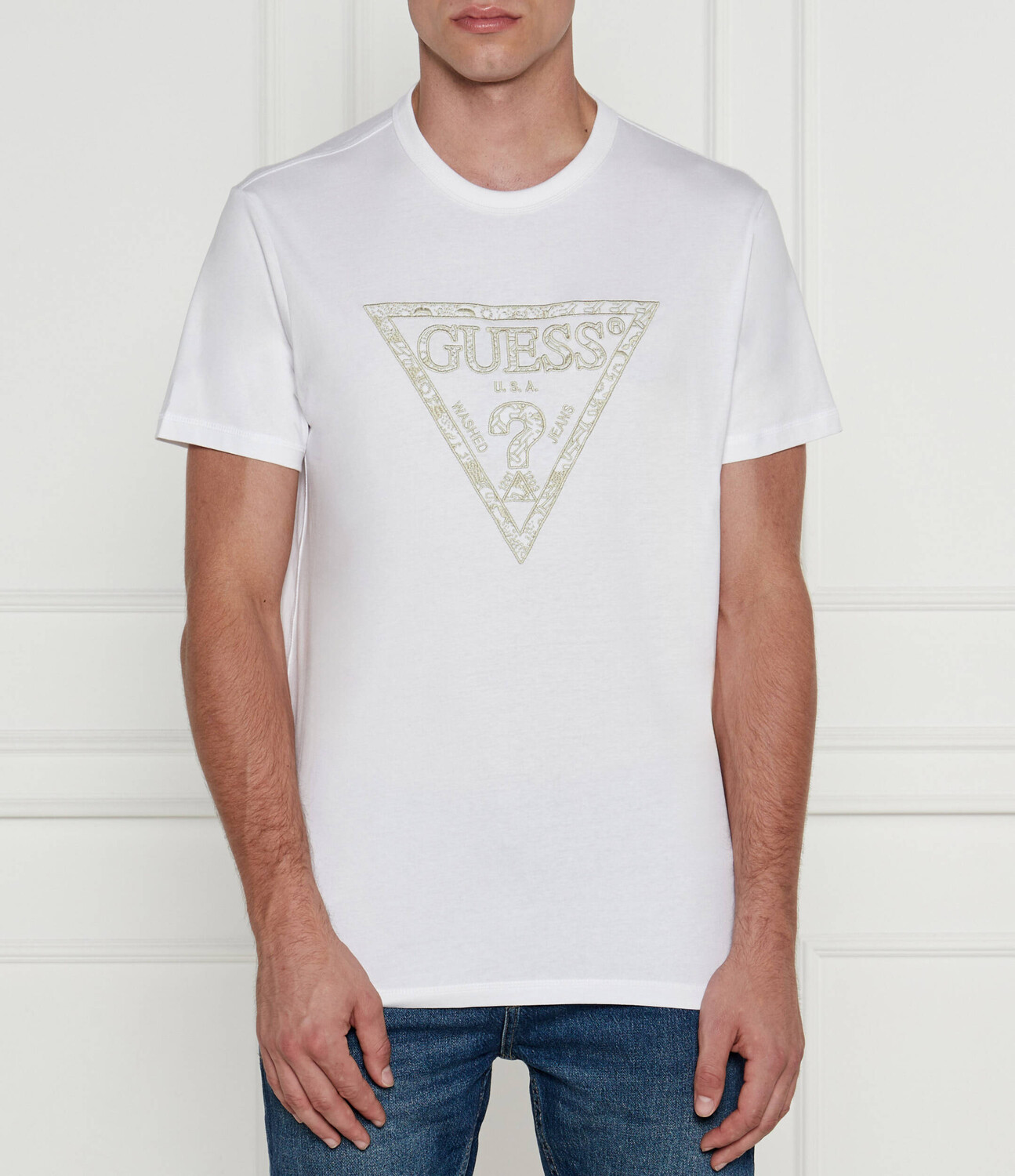 

Футболка GUESS Regular Fit, белый