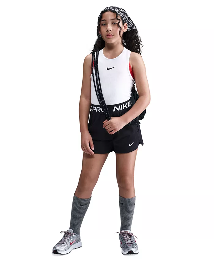 

Большие девочки Pro Fleece Dri-FIT шорты Nike, красный