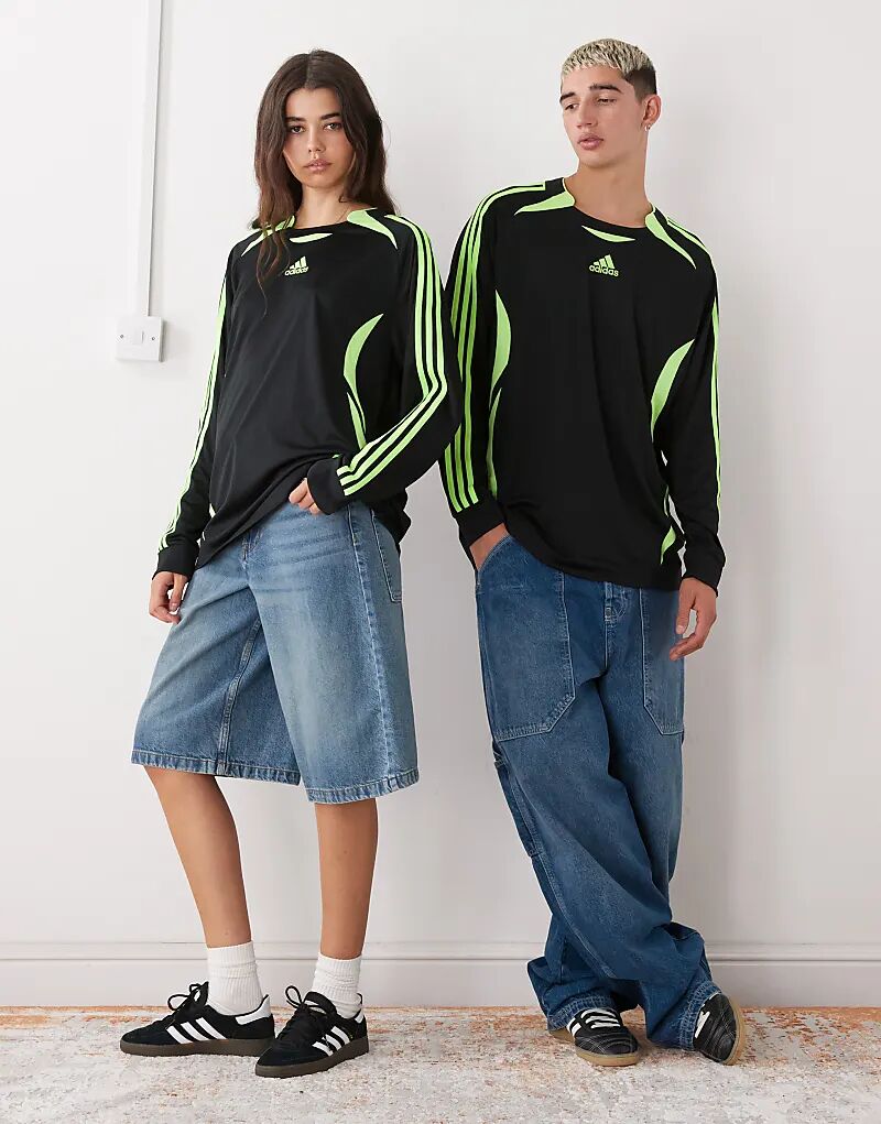 

Лонгслив с длинным рукавом Adidas Originals Teamgeist черного и зеленого цветов