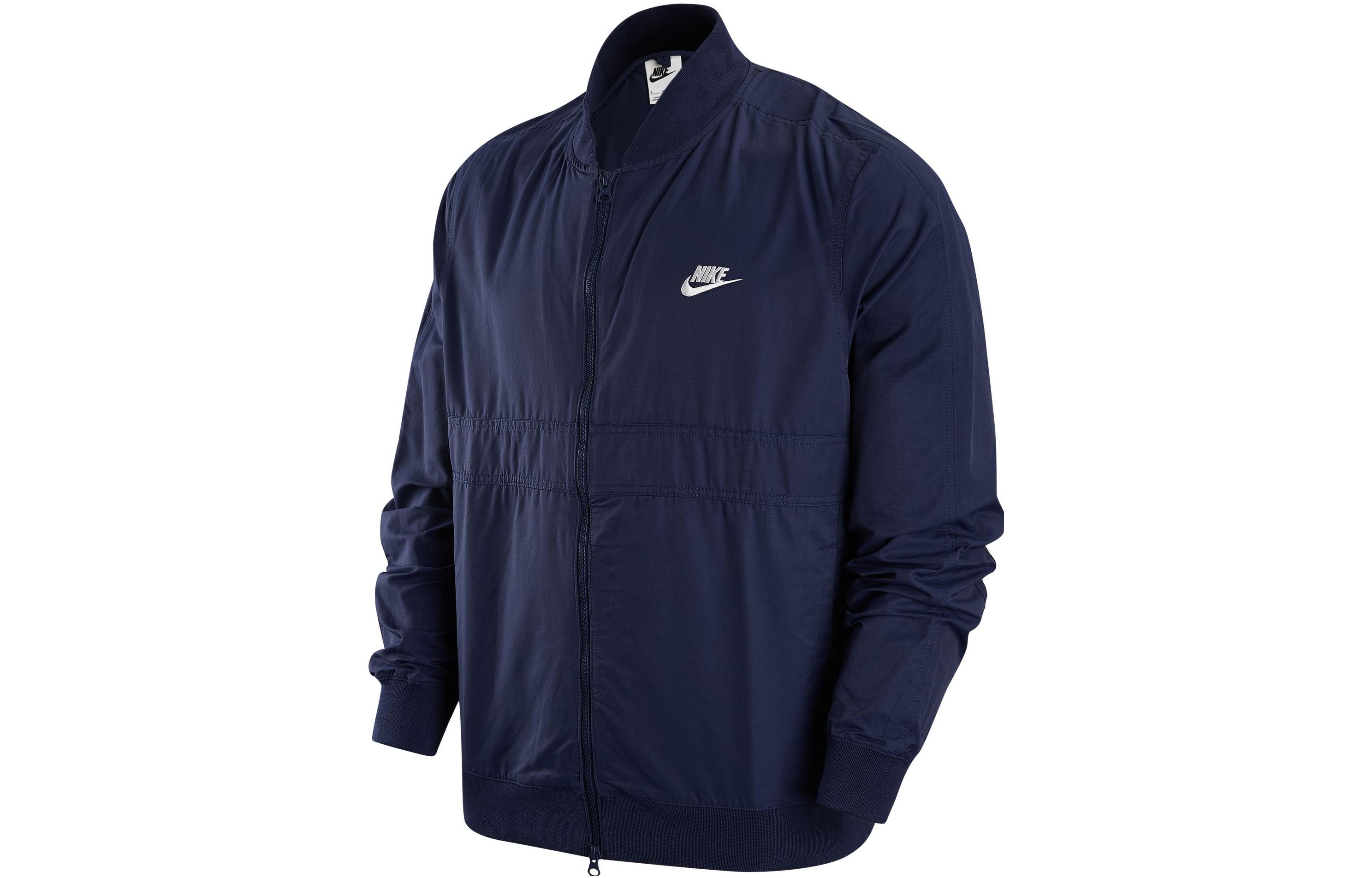 

Nike Куртка мужская темно-синий