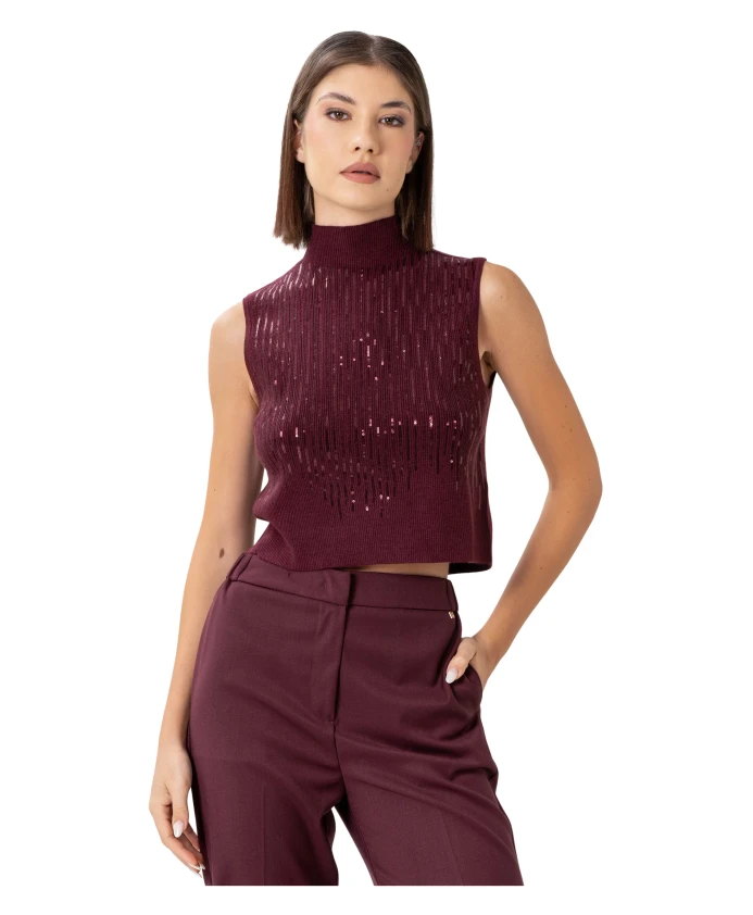 

Топ без рукавов, с высоким воротником, длиной до талии. Kocca, красный