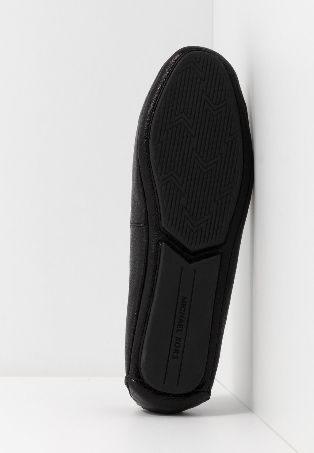 

Балетки Lillie Moc Michael Kors, черный